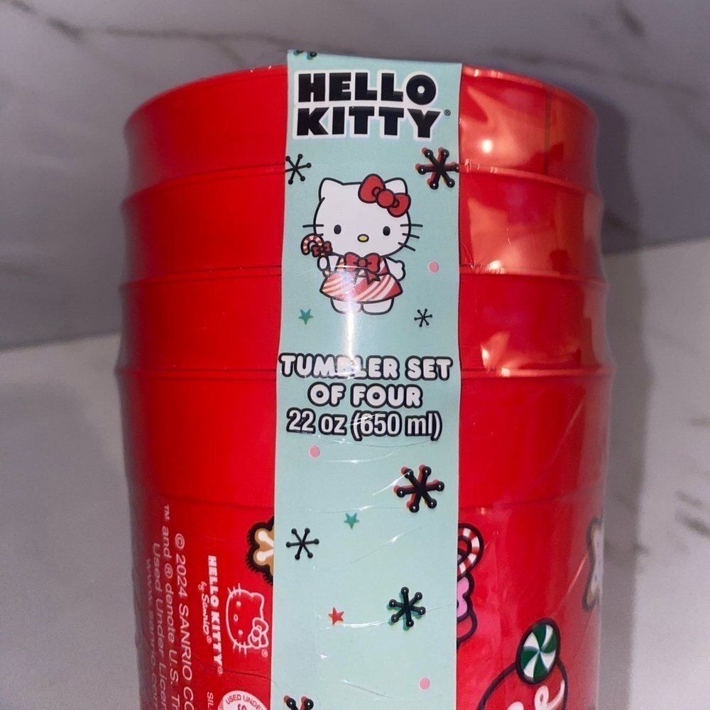 Hello kitty gingerbread Christmas cups - Picture 2 of 5
